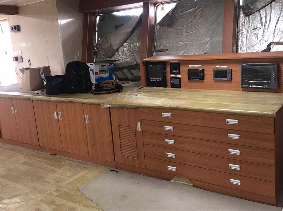 船用木质家具